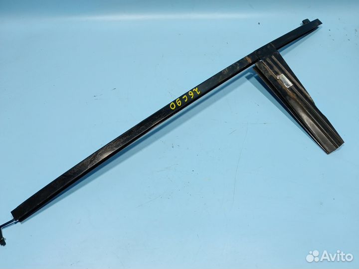 Направляющая стекла для Kia Sportage 1996-2004