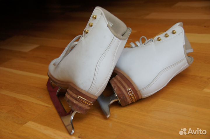 Фигурные коньки jackson elle 1C