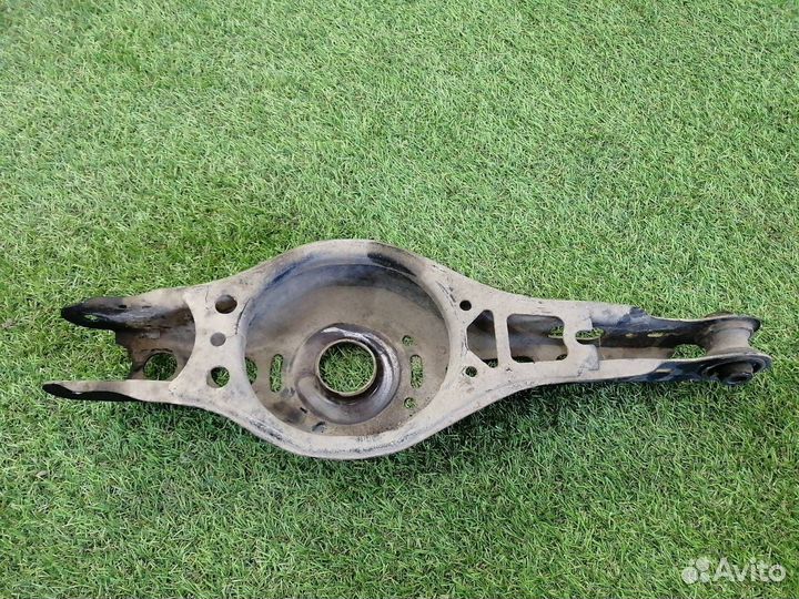 Рычаг задний левый Toyota C-Hr