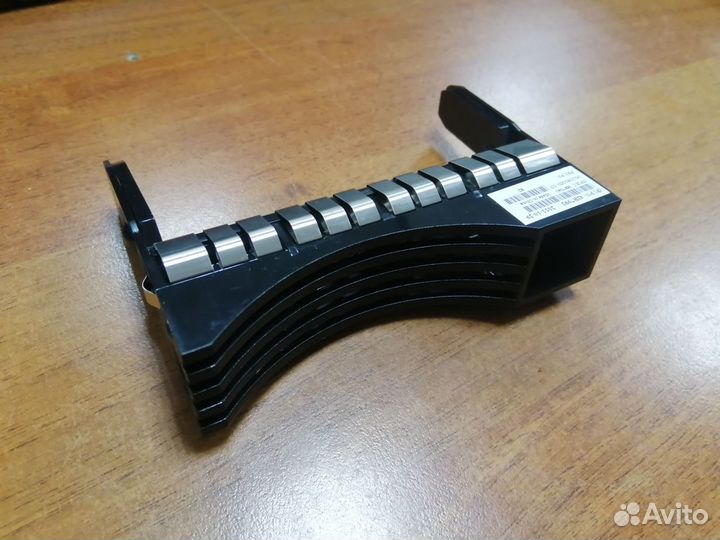 Заглушка 3.5 для серверов IBM/lenovo 42R7992