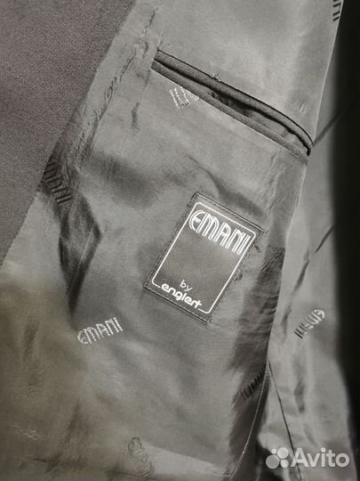 Мужской смокинг Emani