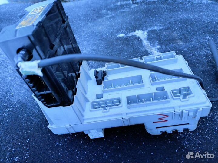 Блок предохранителей Hyundai Xg 300 G6CT 3.0 2003