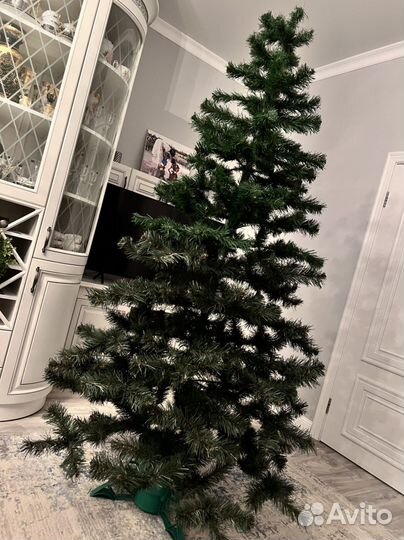 Елка искусственная 210