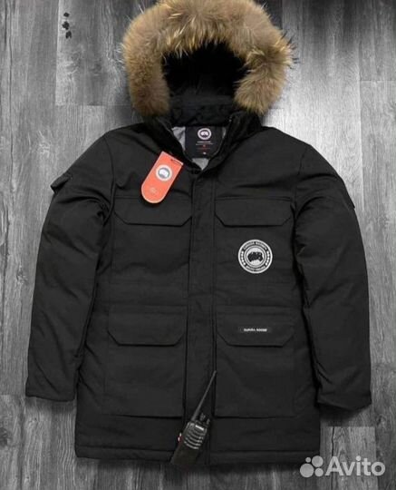 Зимняя куртка Canada Goose новая