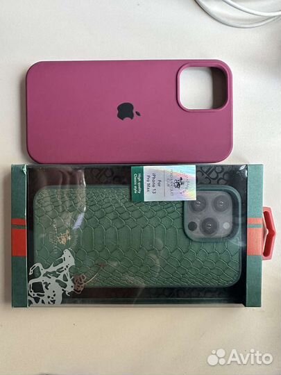 Чехол на iPhone 13 Pro Max