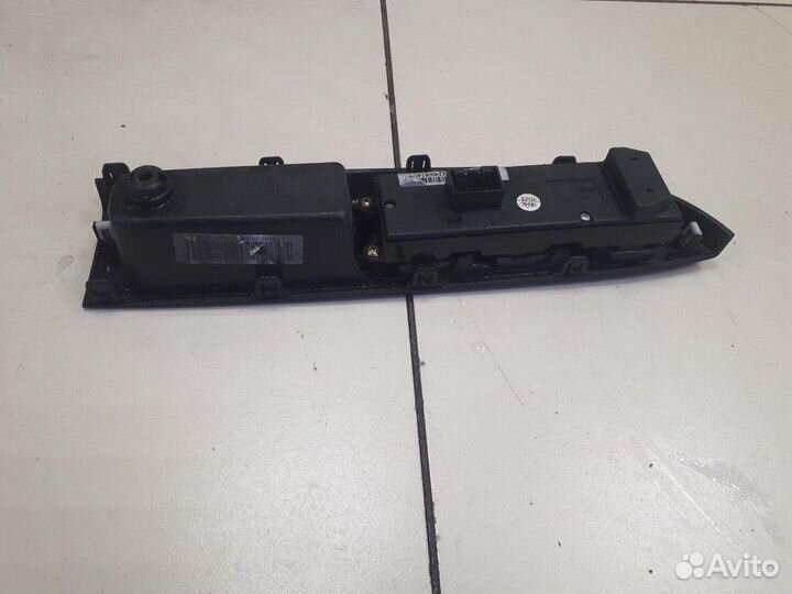 Блок управления стеклоподъемниками Geely MK