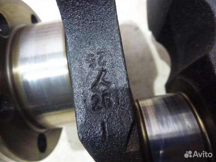 Коленвал Ford Focus DFW 2.0 2000
