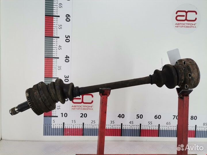 Полуось задняя (приводной вал, шрус) Mercedes-Benz
