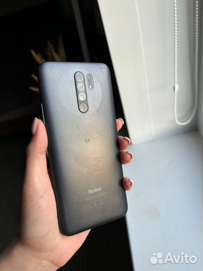 Xiaomi Redmi 9, 4/64 ГБ