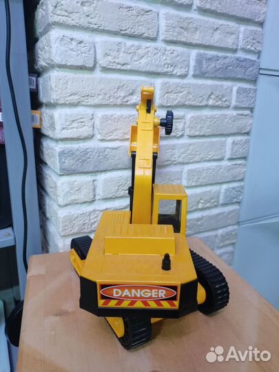 Экскаватор steel roder super digger