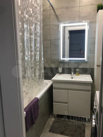 2-к. квартира, 65 м², 1/9 эт.