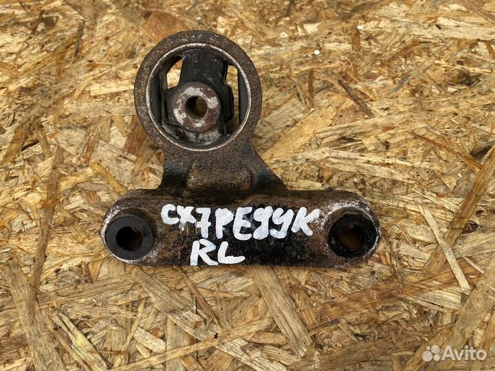 Опора крепление редуктора mazda cx7 2007