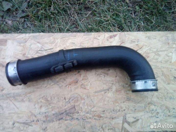 Патрубок турбины VAG