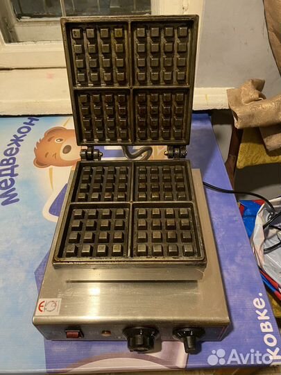 Вафельница
