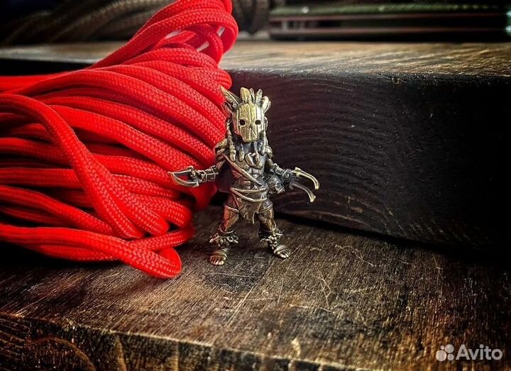 Бусина Темляк Брелок Майори Дикарь Каннибал Людоед