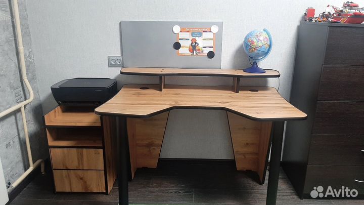 Стол компьютерный цвет дуб