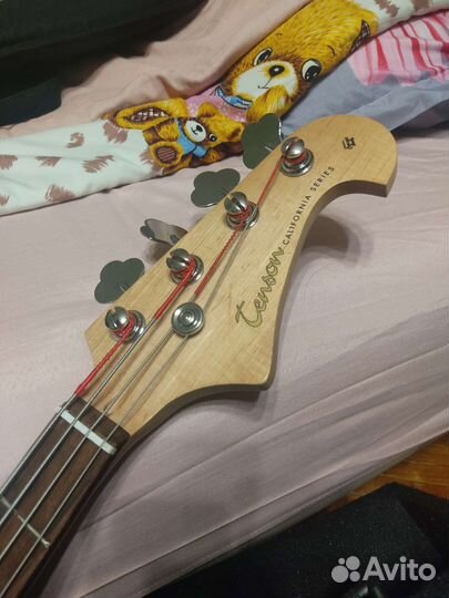 Басс гитара 4 струны