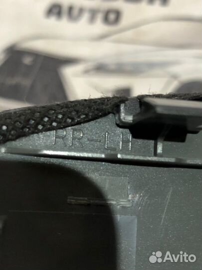 Кнопка стеклоподъемника задняя левая Lexus Rx 350