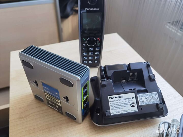 Телефон Panasonic KX-TG6611RU