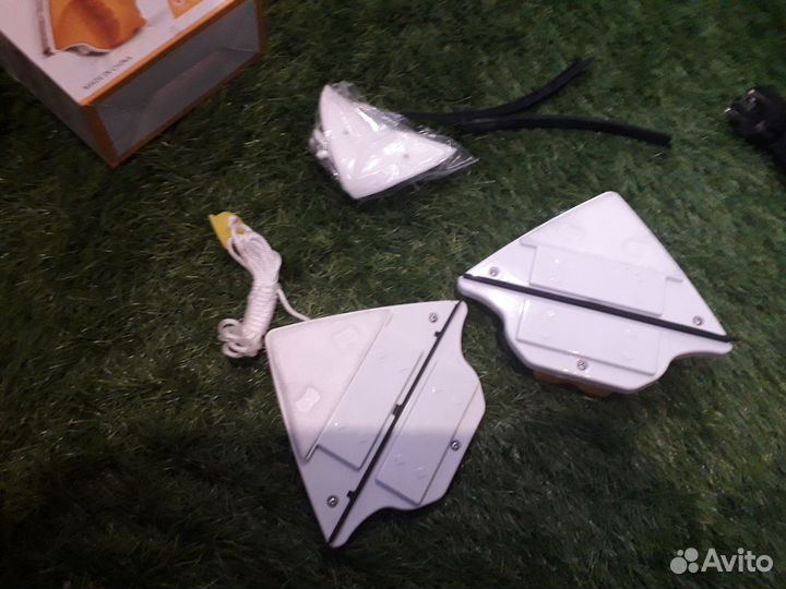 Магнитная щетка для мытья окон