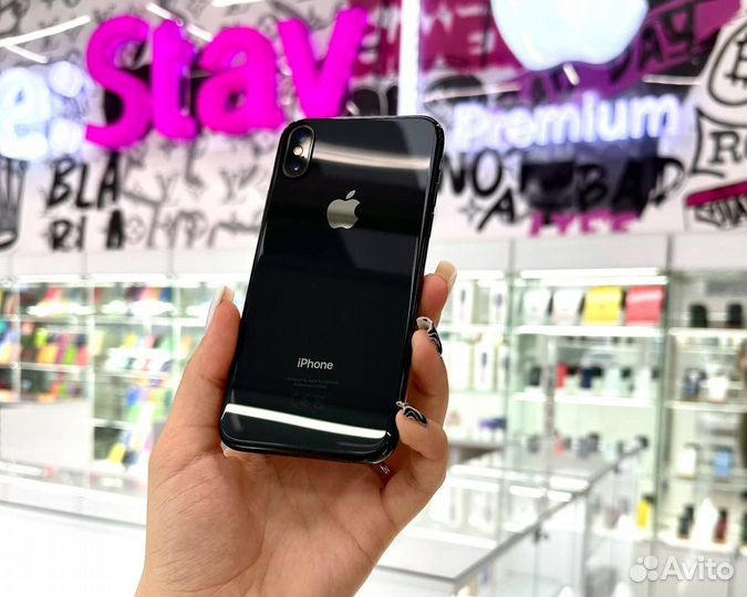 iPhone X, 64 ГБ