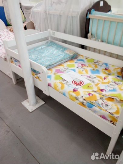 Кровать детская Тахта 1700-800