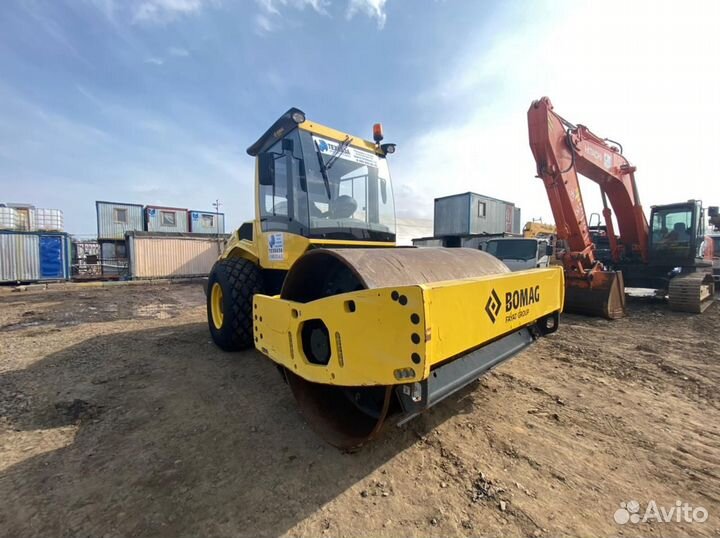 Дорожный каток Bomag BW 213 D-5, 2018