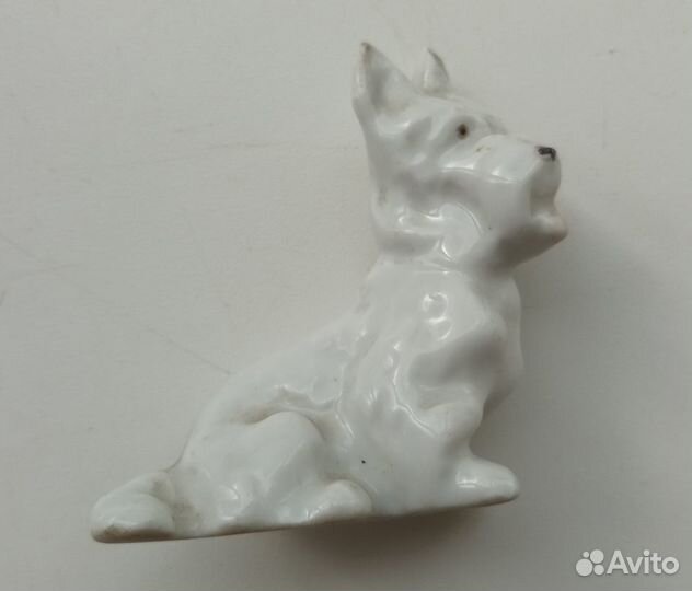Фарфоровые статуэтки СССР лфз Скотч терьер белый