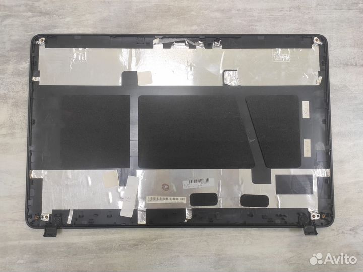 Крышка матрицы Acer E1-521 E1-531 E1-571