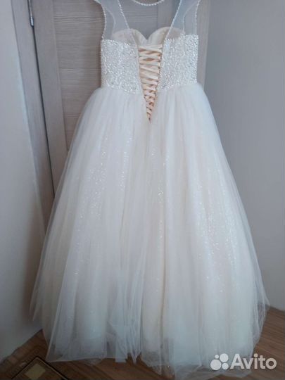 Свадебное платье пышное