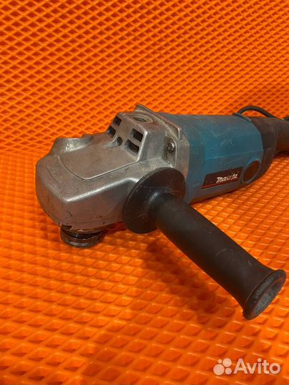 Болгарка Makita 9069, 230 мм