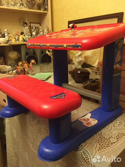 Парта.Тачка для активной игры