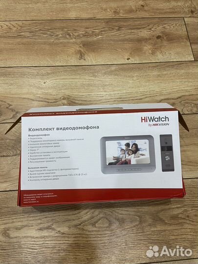 Комплект видеодомофона hiwatch ds-d100kf