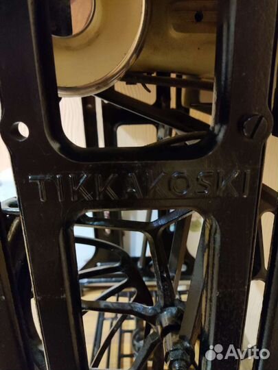 Швейная машина tikka