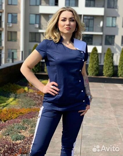 Медицинский костюм