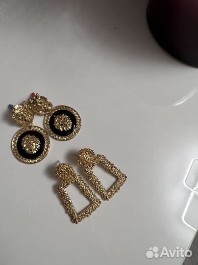 Серьги в стиле Versace