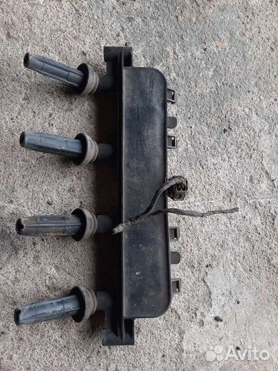 Модуль зажигания Citroen Berlingo 1.4