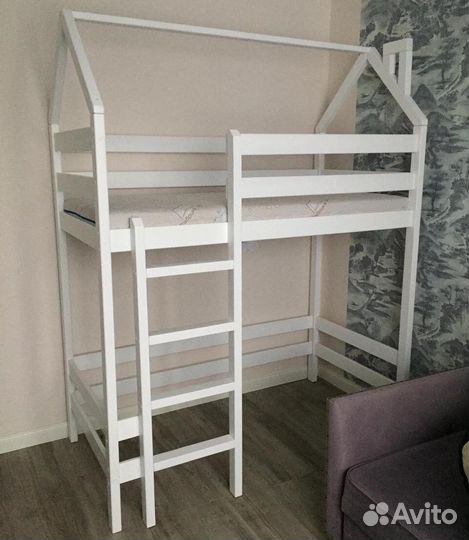 Кровать чердак новая