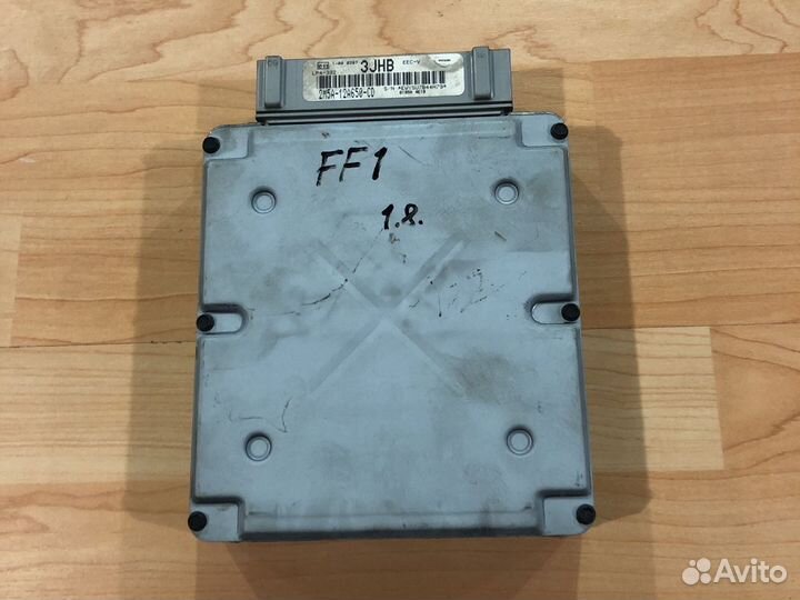 Блок управления двигателем Ford Focus 1 1.8