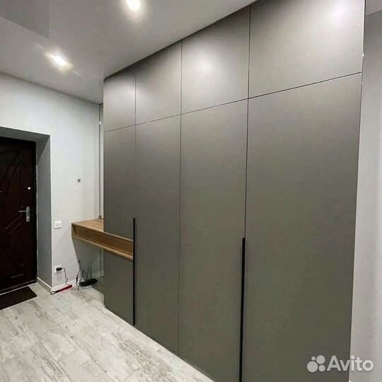 Шкафы на заказ / Бесплатный выезд и замер