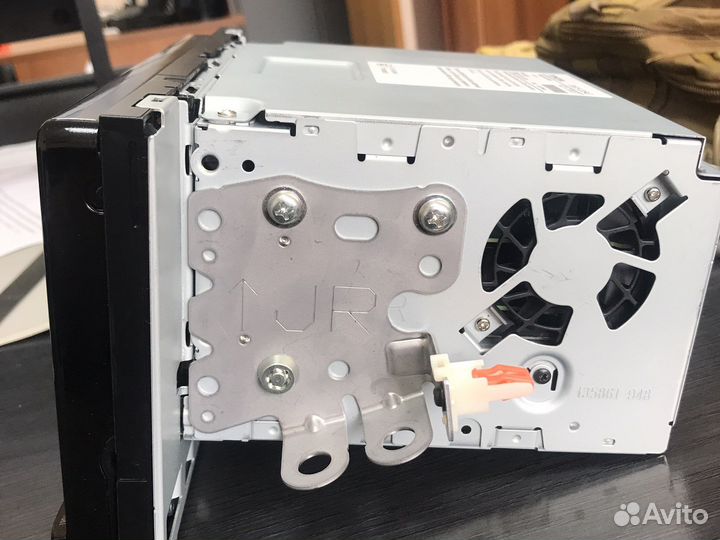 Продам автомагнитолу