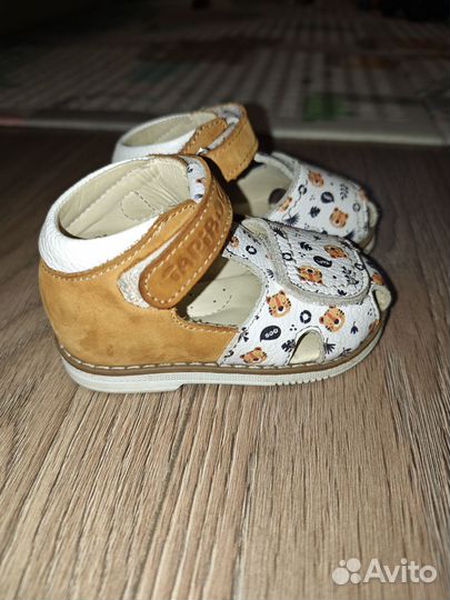 Сандалии детские tapiboo 21 размер