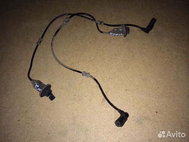 Датчик ABS Mercedes w220