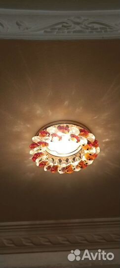 Светильник потолочный