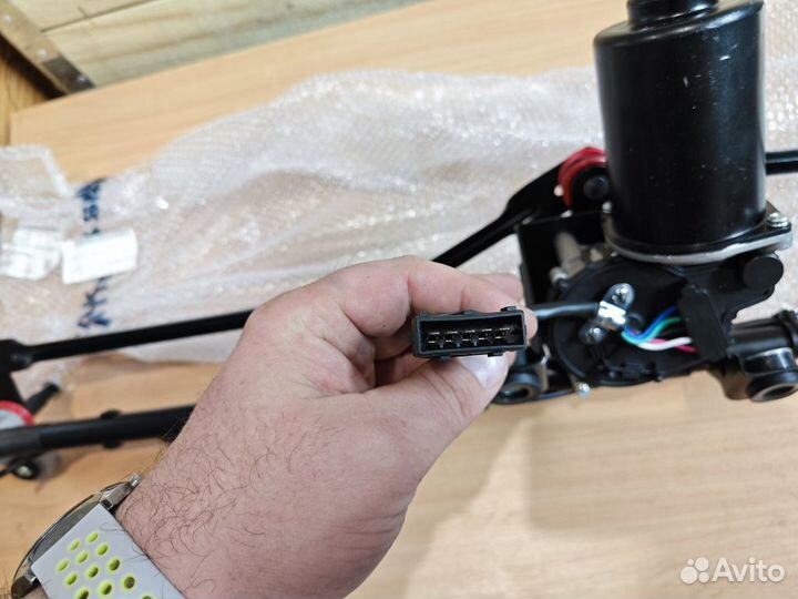 Трапеция стеклоочистителя sitruck AZ16D274000001