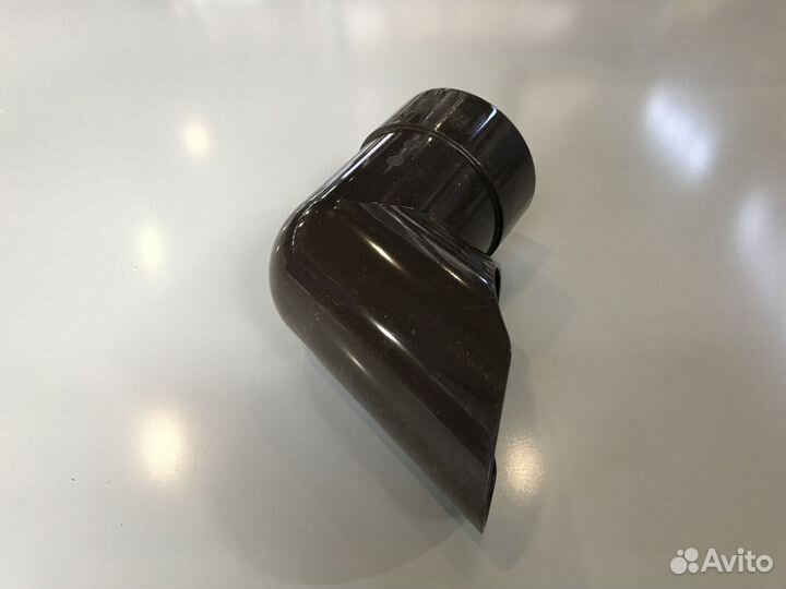 Отвод трубы водосточной docke