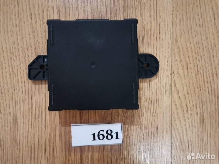 Блок комфорта передний левый