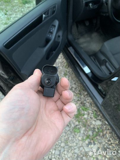 Клапан вентиляции топливного бака (абсорбера) VW