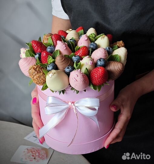 Клубника в шоколаде, букет из клубники в шоколаде