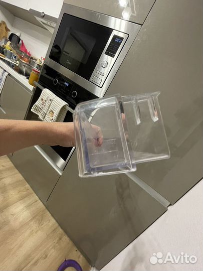 Полка холодильника Hansa вк 3167.3